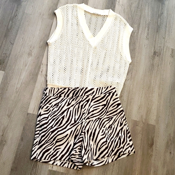 Zara White Crochet Vest size Medium - Picture 6 of 10